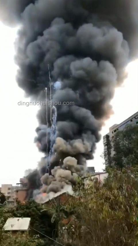 福建南安楼房爆炸人员被困案例研究